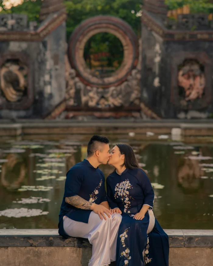 COUPLE — Hội An