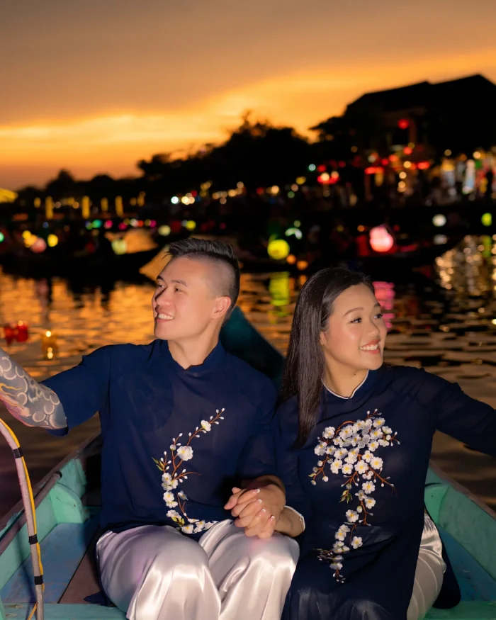 COUPLE — Hội An