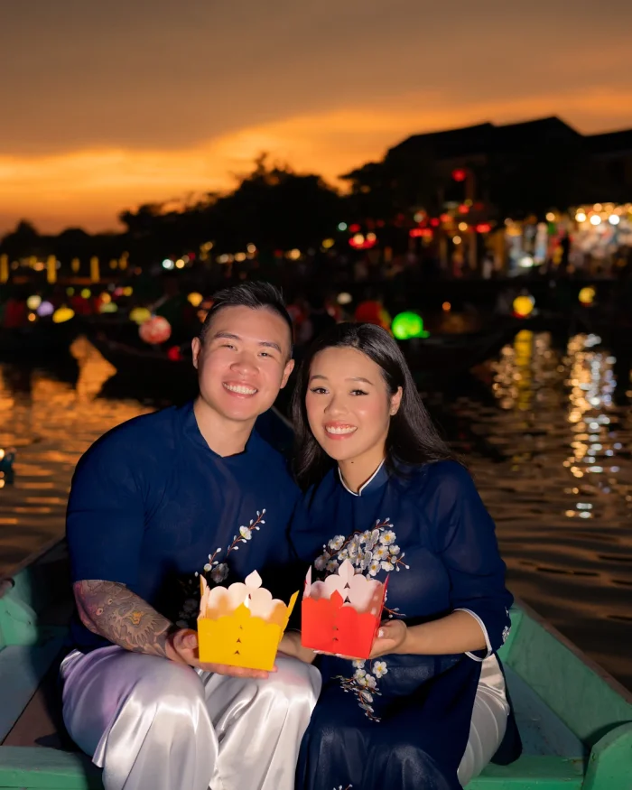 COUPLE — Hội An