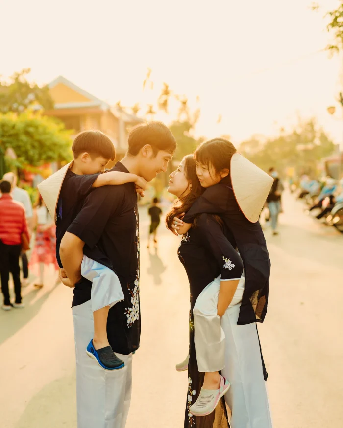 Family — Hội An